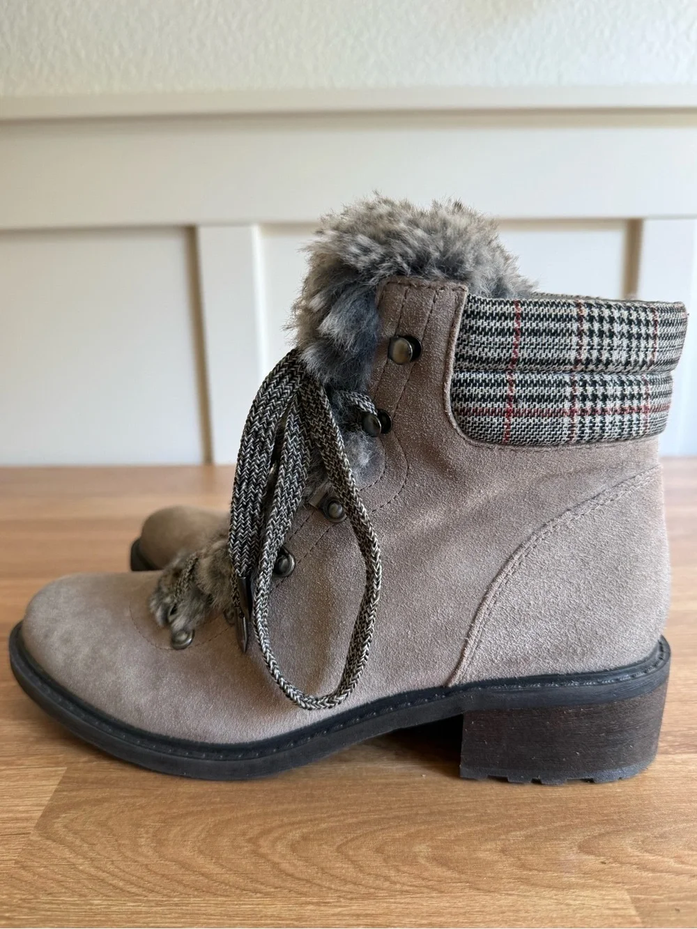 Sam Edelman Darrah Suede Lace Up Faux FurWinter Combat Boots Putty Gray wmn 7